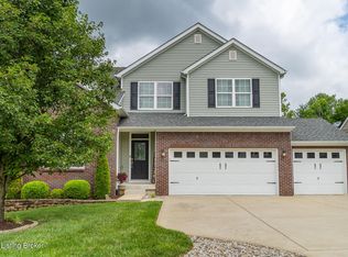 10220 Hornbeam Blvd, Louisville, KY 40228
