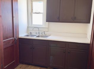 425 Walden Ave APT 3, Harriman, TN 37748