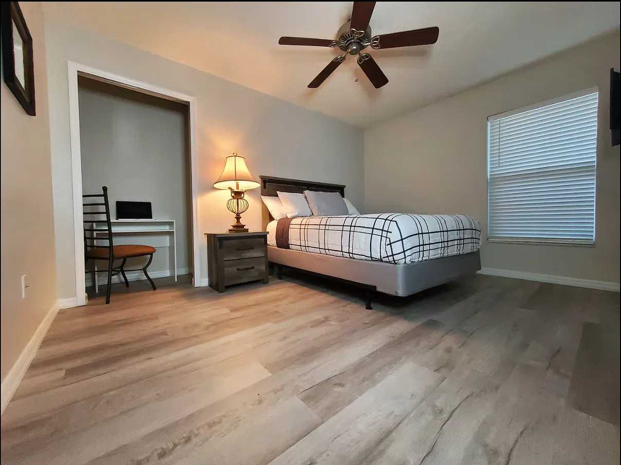 3 bed, 1682 sqft, $2,500 — Photo 4