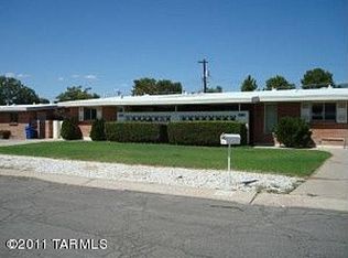 5811 E North St, Tucson, AZ 85712