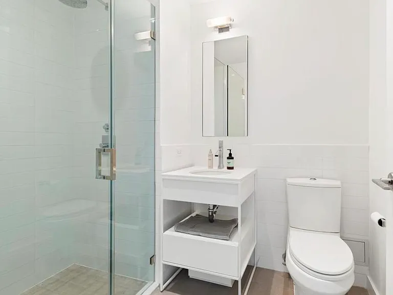 241 5th Ave #19B — Photo 9