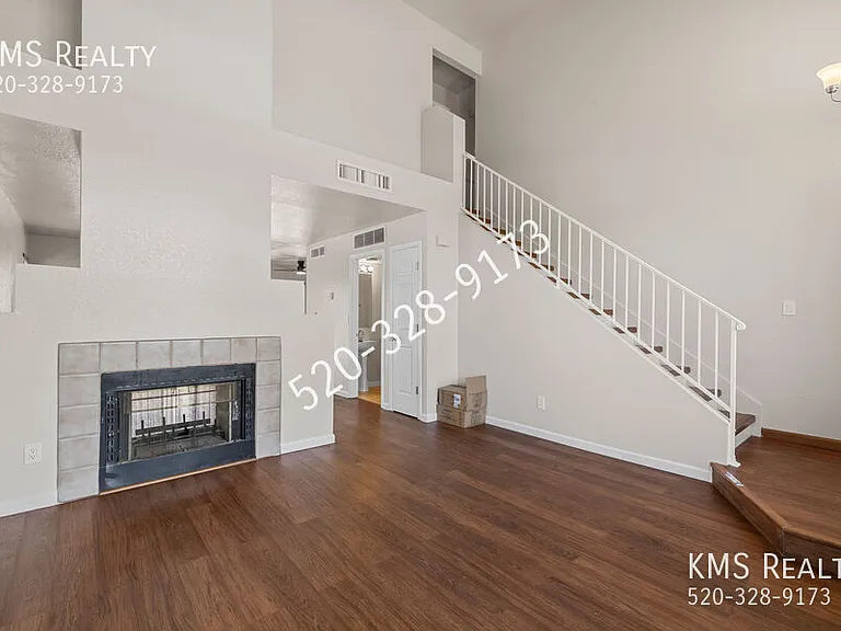 3060 W Country Hill Dr — Photo 3