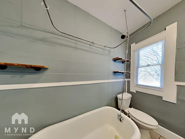 4624 Junius St #B — Photo 12