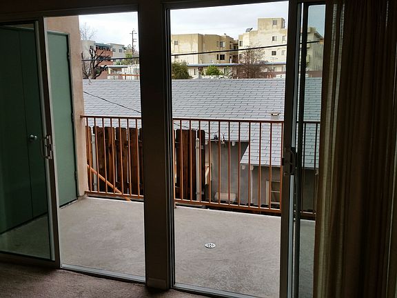 4th image of 5030 Bakman Ave #308