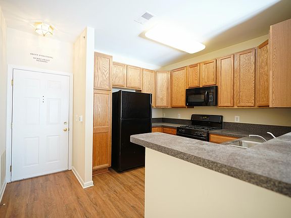 4th image of 1311 Karen Blvd APT 407