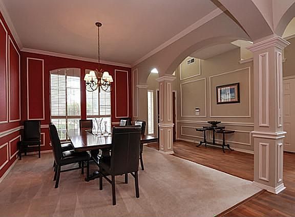 3rd image of 2224 Molly Ln