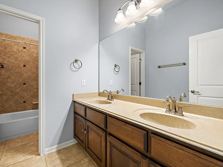 12713 Tierra Grande Trl — Photo 22
