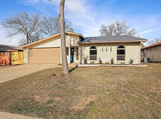 2029 Rose Hill Rd, Carrollton, TX 75007