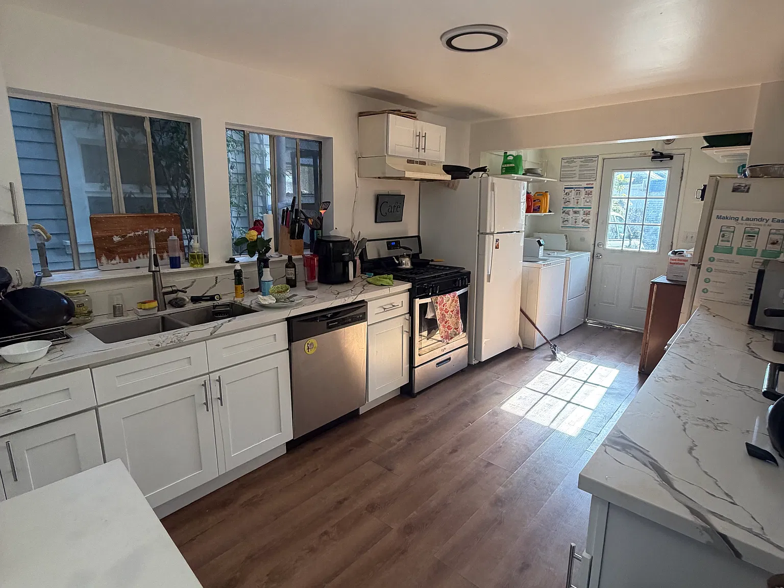 1 bed, 2068 sqft, $1,300 — Photo 3