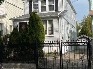 21629 111th Ave, Queens Village, NY 11429