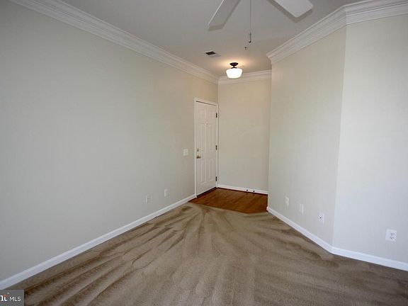 4th image of 1714 Osage St #301