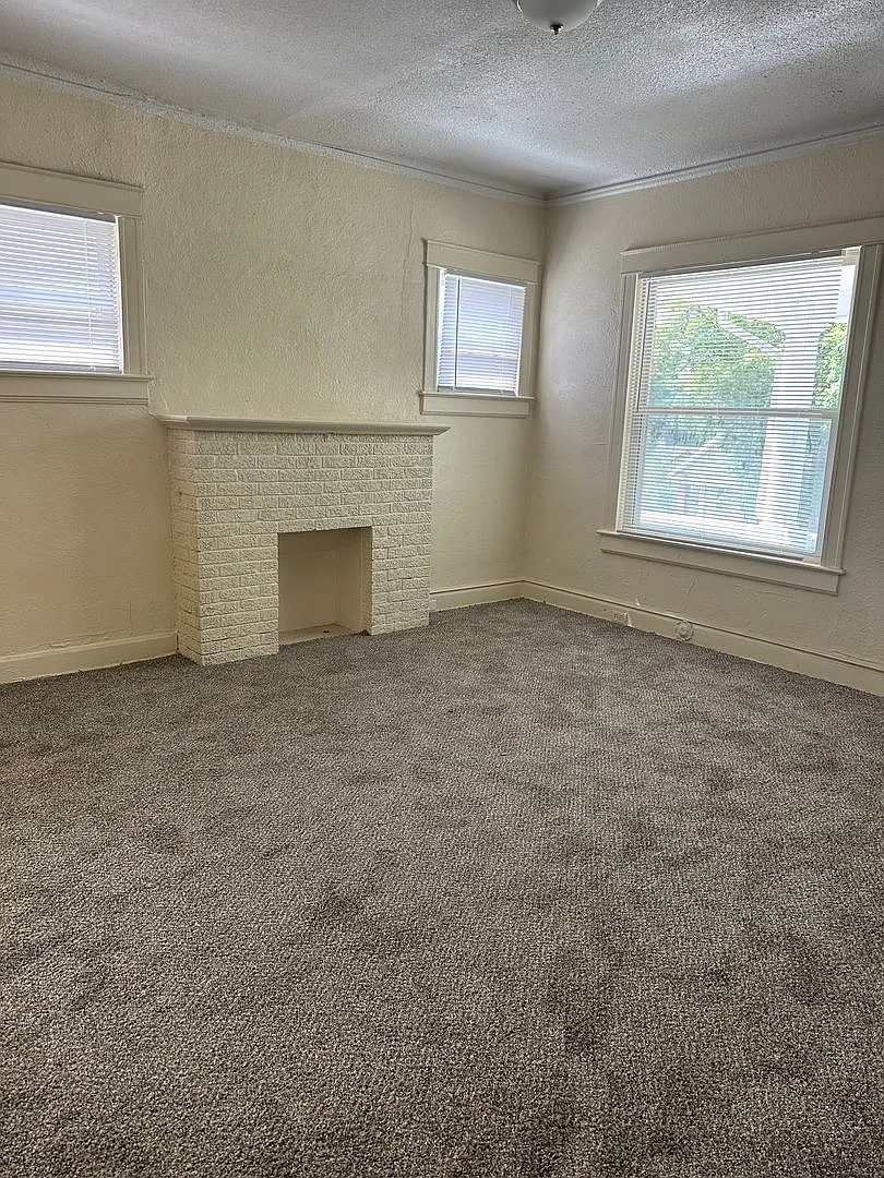 Northside 3 Bedroom Home For Rent! — Photo 3