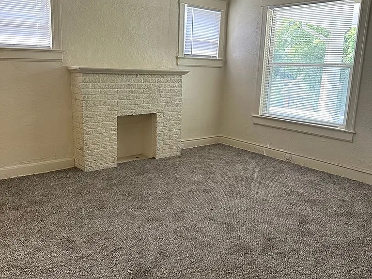 4405 Norledge Ave — Photo 3