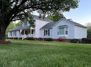 204 Jefferson Dr, Graham, NC 27253