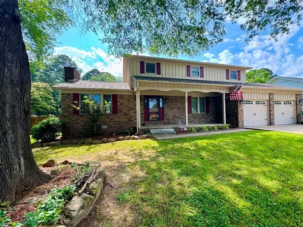 242 S Cumberland Ave, Russellville, AR 72801