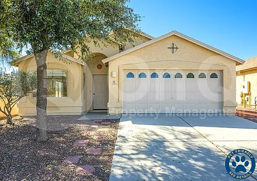 10452 E Pike St Photo 1