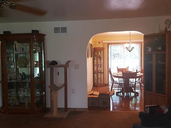 5th image of 5808 Cottonwood Dr