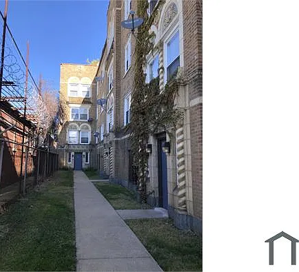3150 W Franklin Blvd #3 — Photo 9