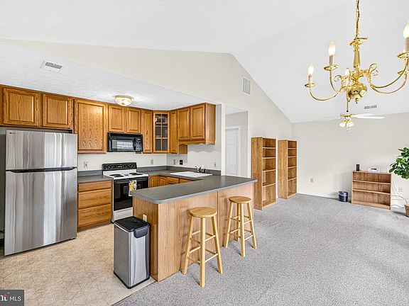 2nd image of 108 Tyler Cir #F2