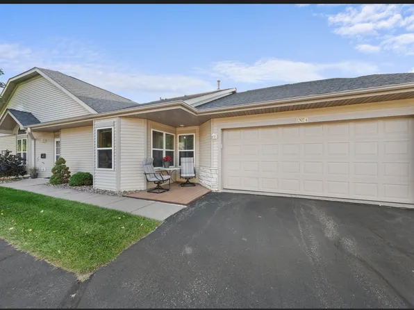 700 Leroy Ln APT 6, River Falls, WI 54022