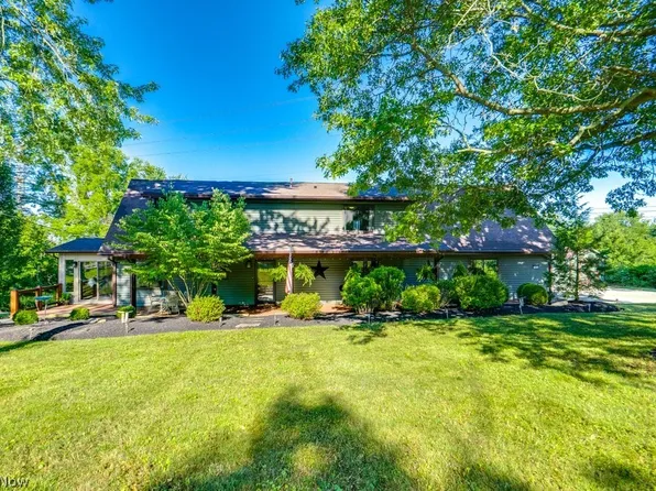 7922 Carter Rd, Northfield, OH 44067