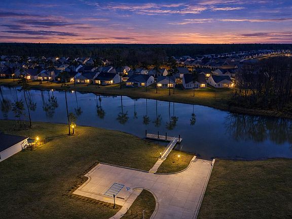 2nd image of 228 Shortmarsh St