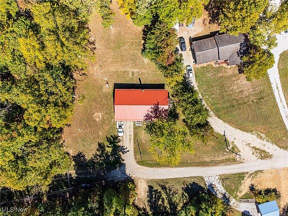 2nd image of 34561 Sunshine Rd