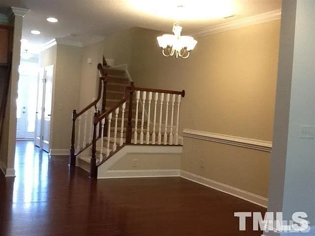 423 Talons Rest Way — Photo 3