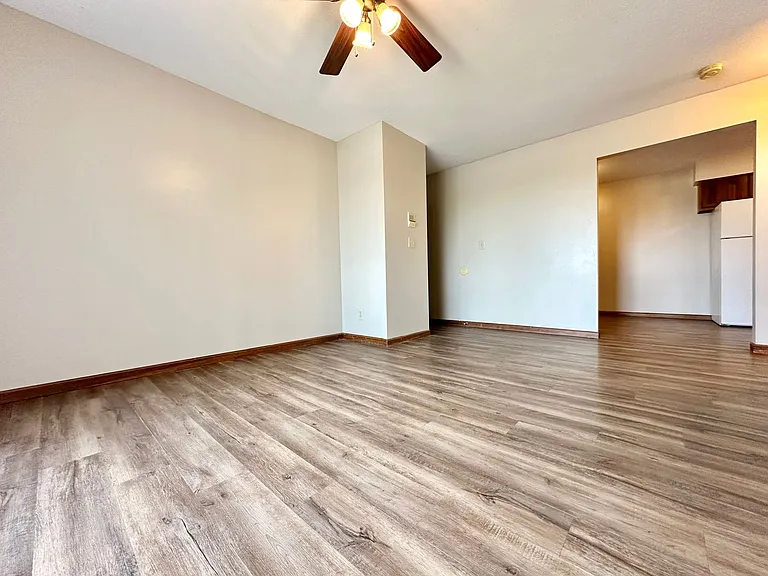 2208 Todd Dr — Photo 9