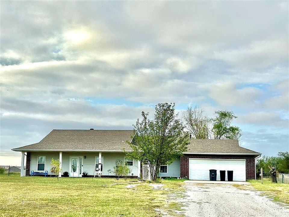 2nd image of 41909 Hazel Dell Rd