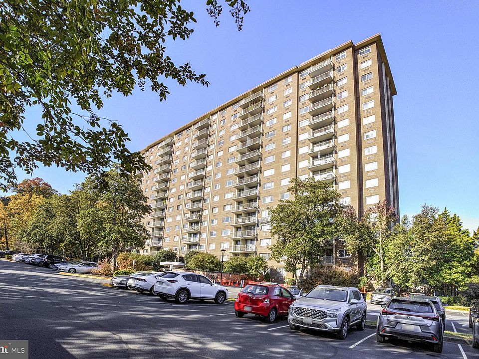 1st image of 2059 Huntington Ave APT 704