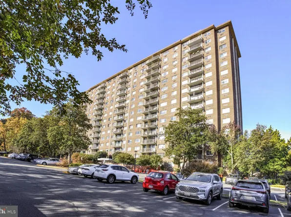 2059 Huntington Ave APT 704, Alexandria, VA 22303