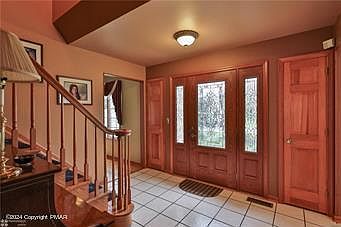 5th image of 535 Trails End Ct