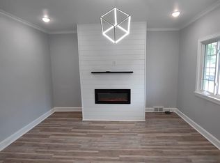 712 Loretta St, Pittsburgh, PA 15217