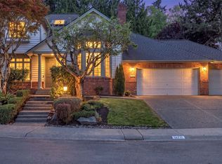 10711 177th Ct NE, Redmond, WA 98052
