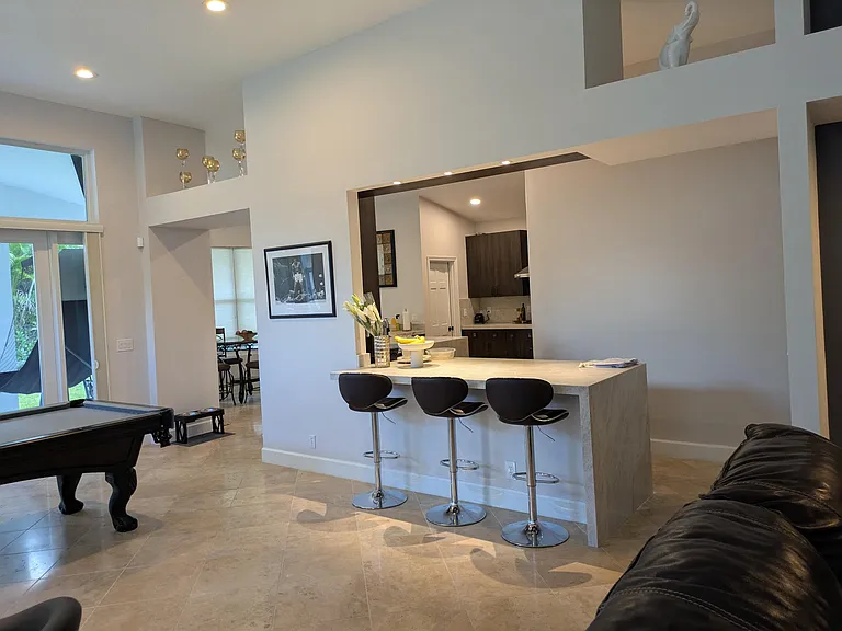 1865 NW 124th Way — Photo 5