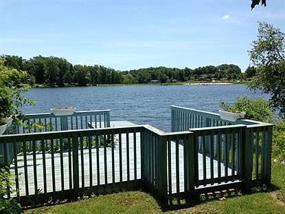 3rd image of 35 Lakeside Dr