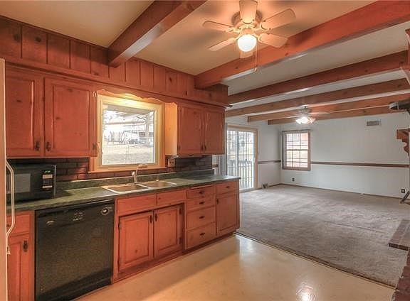 3rd image of 8712 Greeley Dr