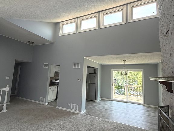 5th image of 17909 Chartres Ct