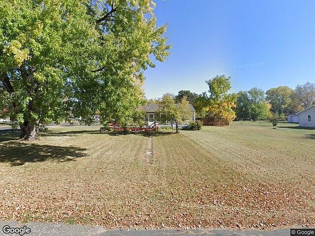 1st image of 7180 Lakeview Dr