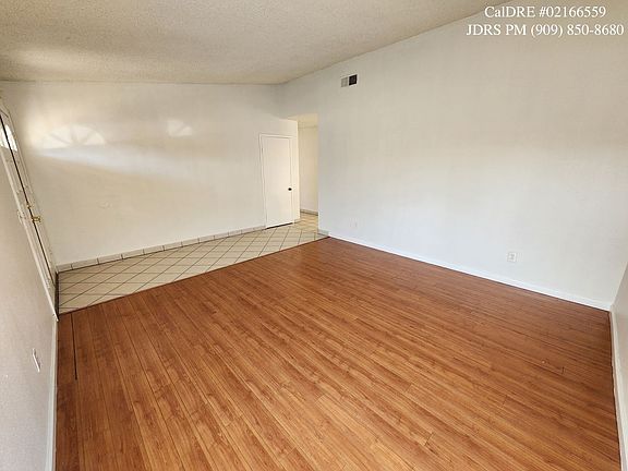 5th image of 1728 S Briar Ave