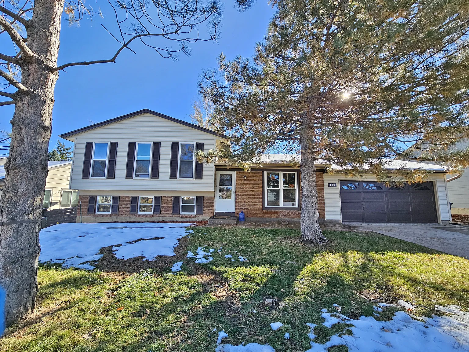 4 bed, 1756 sqft, $715 — Photo 1