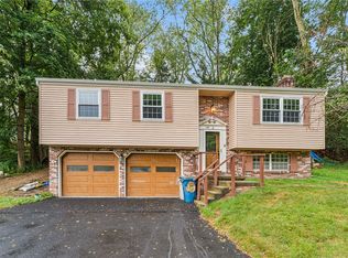 140 Hodil Rd, Glenshaw, PA 15116