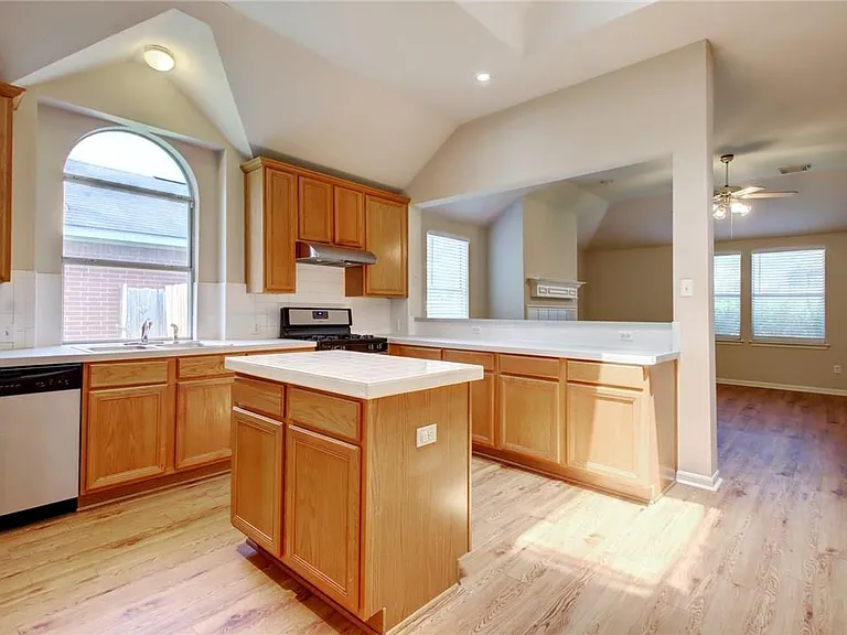 3614 Birdhouse Dr — Photo 6