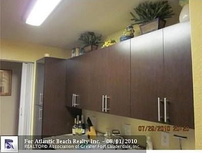 4th image of 3942 NW 87th Ave