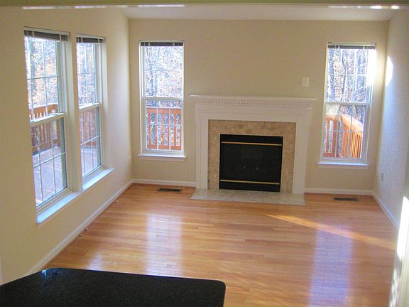 Dining room: super luminous with 4 windows and cozy fireplace
