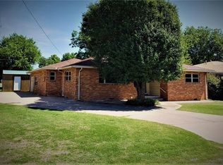 429 W Monroe St, Mangum, OK 73554