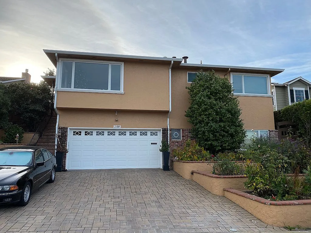 2108 Ensenada Way photo 1