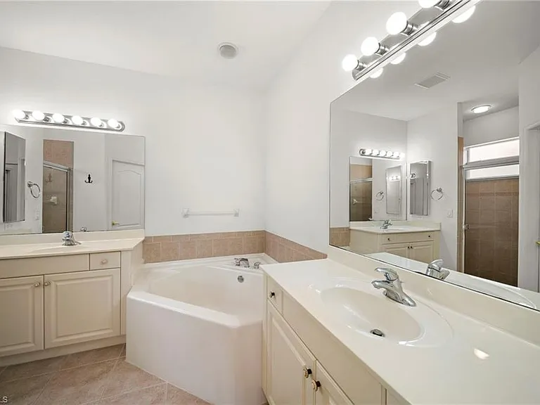 20552 Ardore Ln — Photo 36