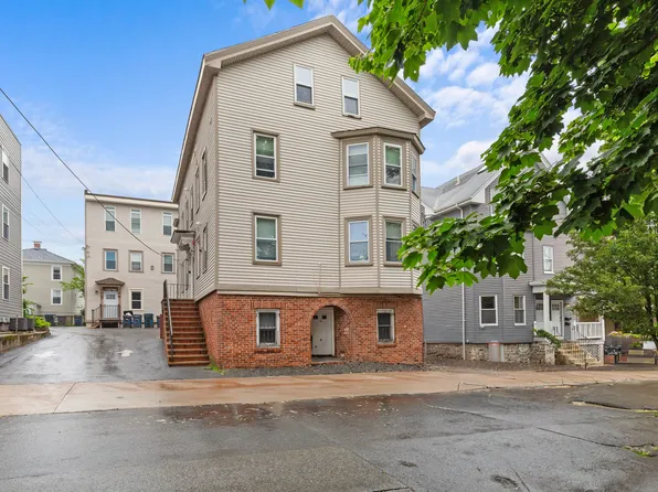 16 Trenton St APT 2, Providence, RI 02906